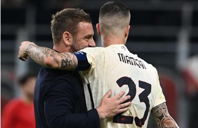 11/16 trận thắng, Roma lột xác cùng De Rossi - Bóng Đá