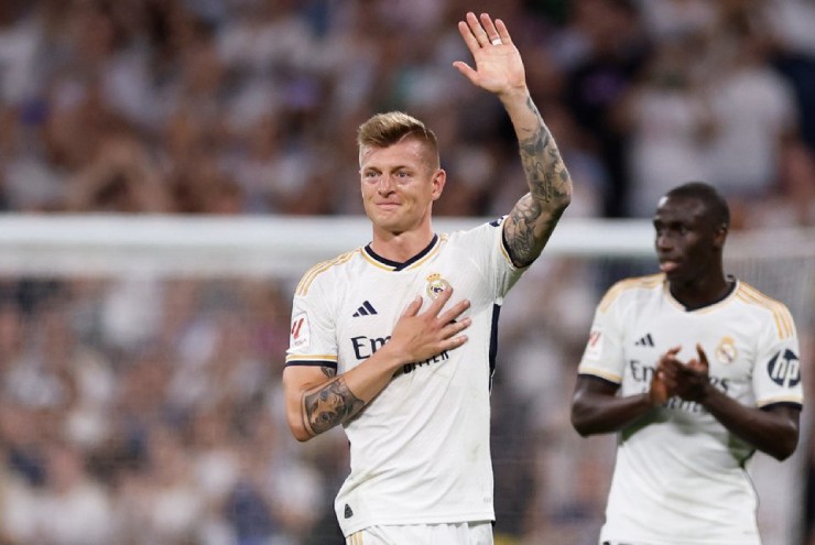 Toni Kroos chính thức chia tay khán giả sân Bernabeu