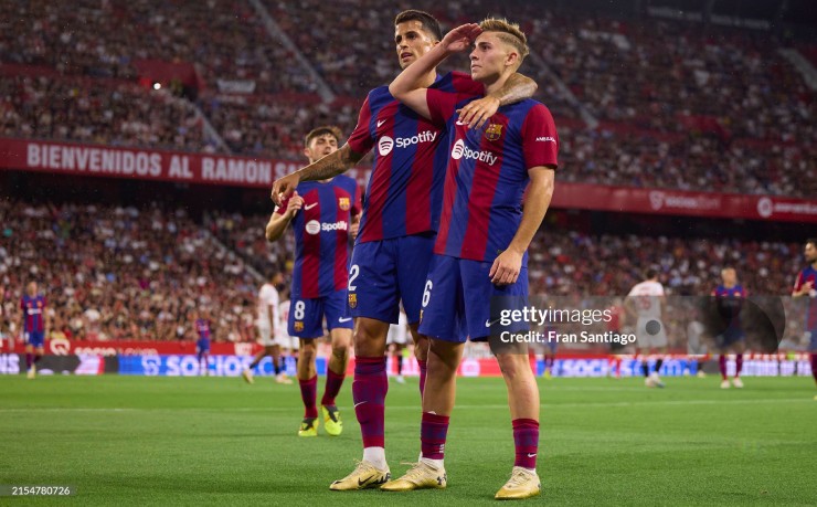 Barcelona thắng trận cuối mùa