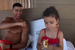 Ronaldo khoe khoảnh khắc đáng yêu cùng con gái "rượu", hút 45 triệu lượt xem